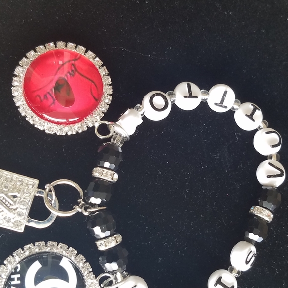 Fashion beaded and bangle charm bracelet set - Picture 7 of 8